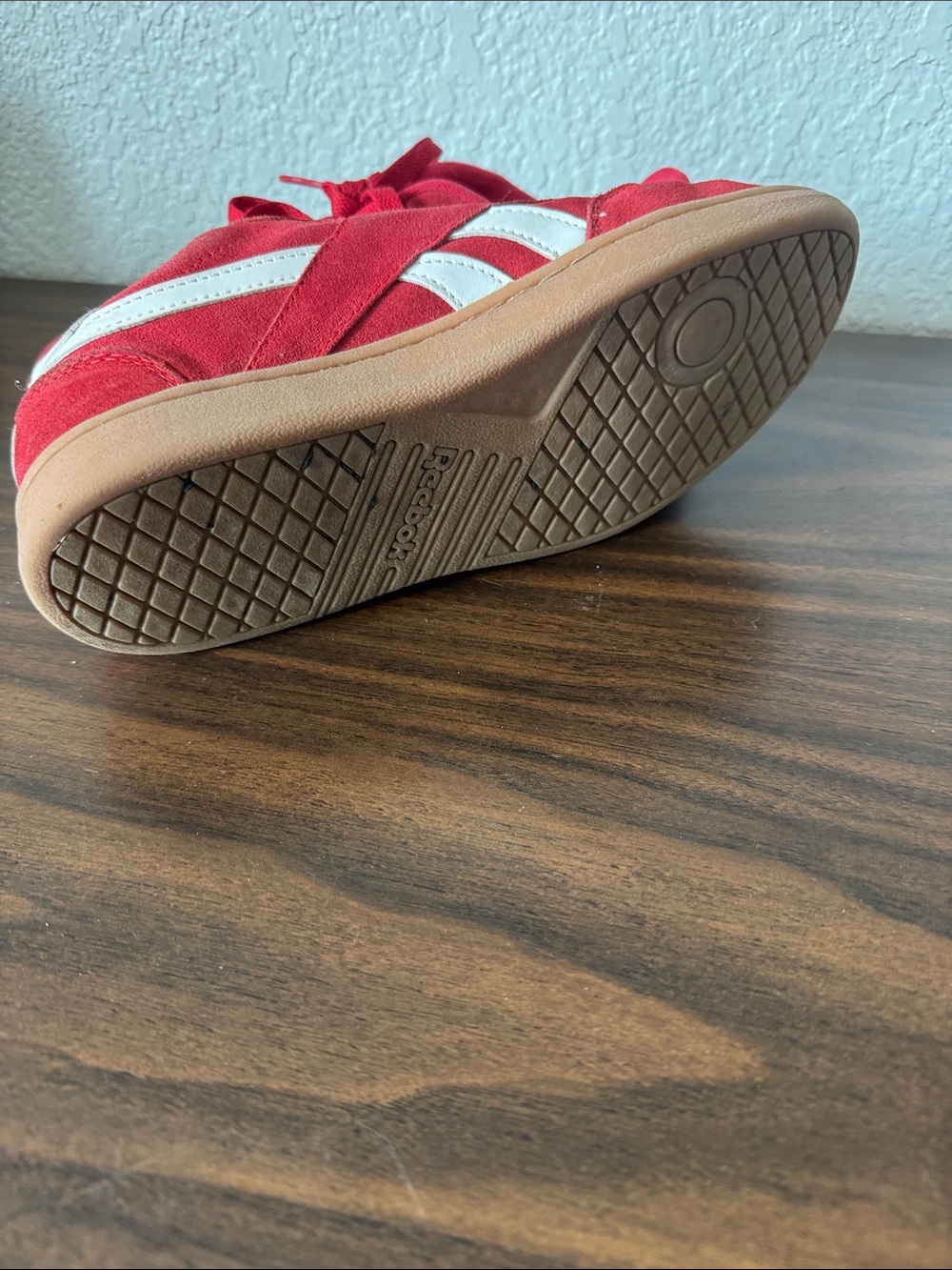 Reebok Women's Red Suede Sneakers with White Stripe - Picture 2 of 3